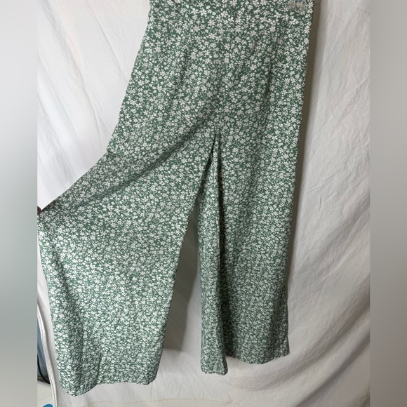 Ditsy Floral Green Wide Leg Pants XS - Picture 2 of 4